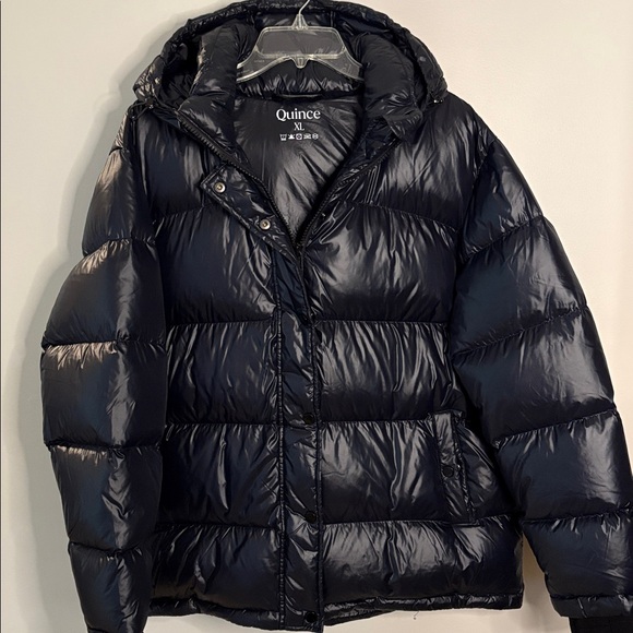 Quince XL Shiny Black Puffer Jacket - Picture 3 of 8